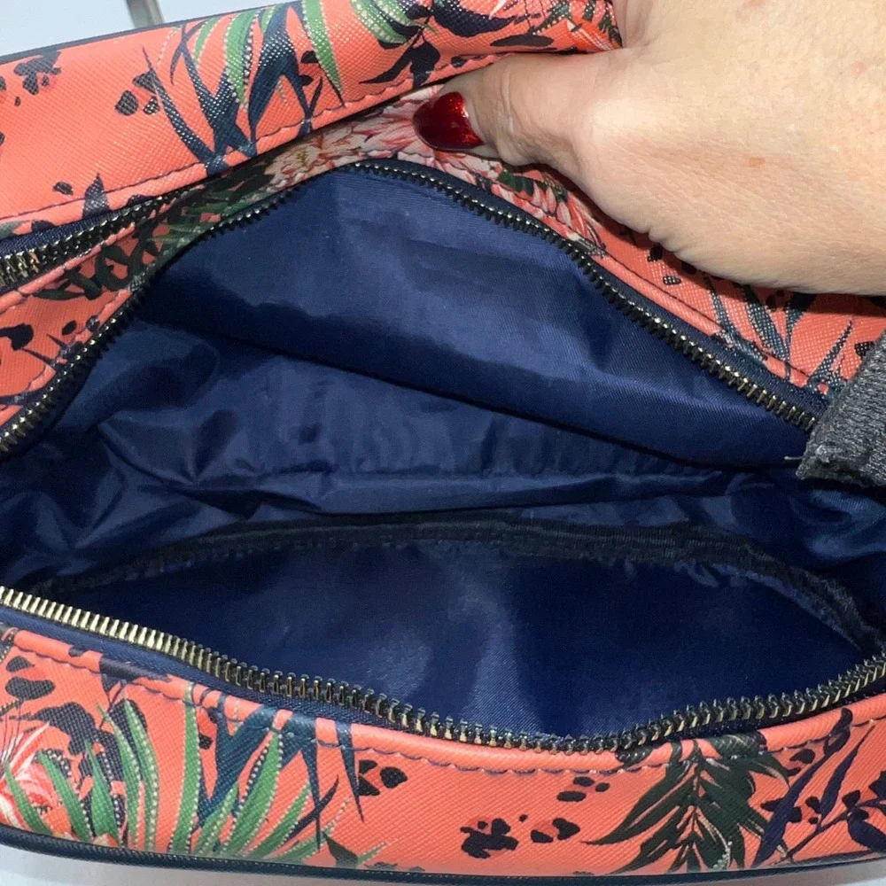 Nicole Miller New York Cosmetic Travel Bag Tropical Floral Print Makeup Pouch